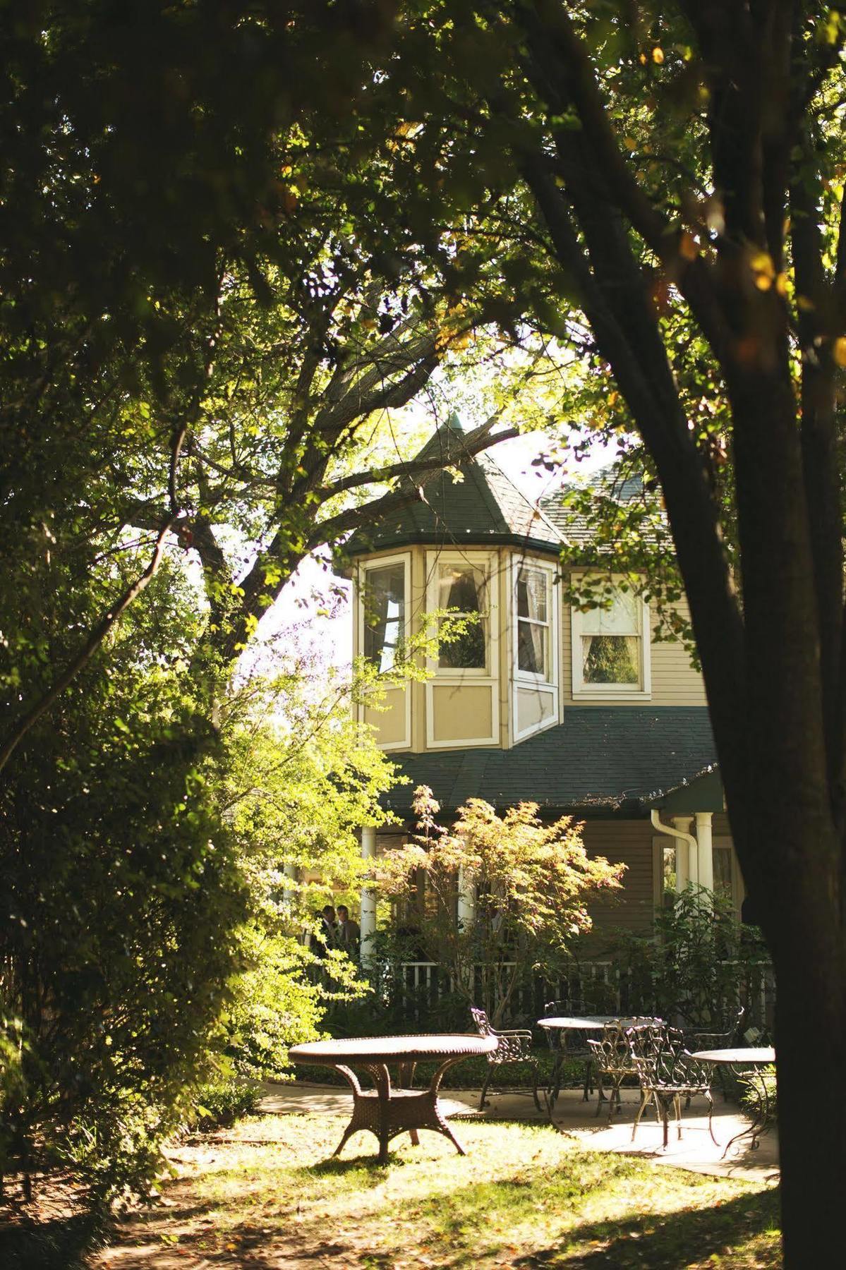 The Sanford House Inn & Spa Arlington Eksteriør billede