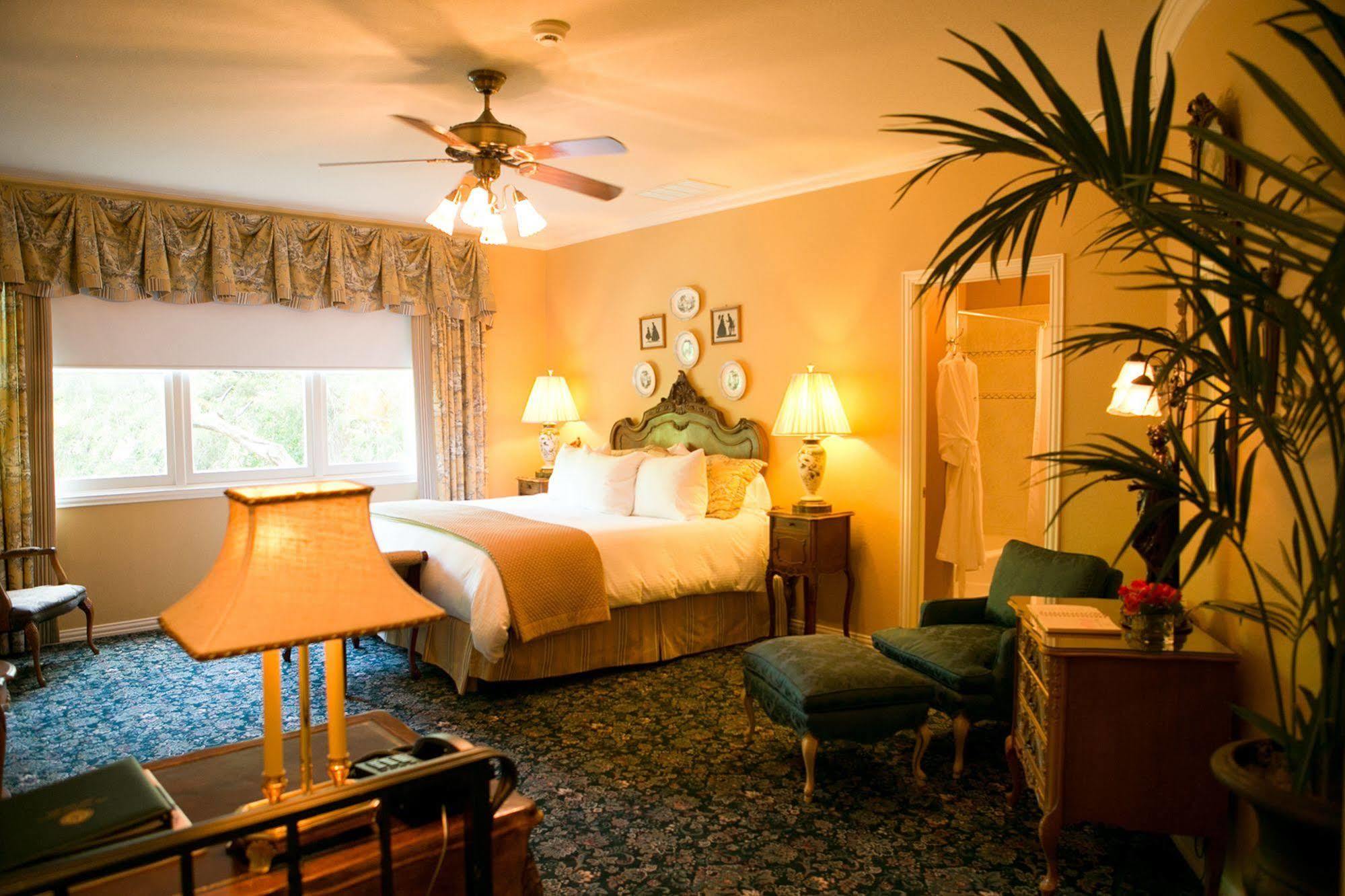 The Sanford House Inn & Spa Arlington Eksteriør billede
